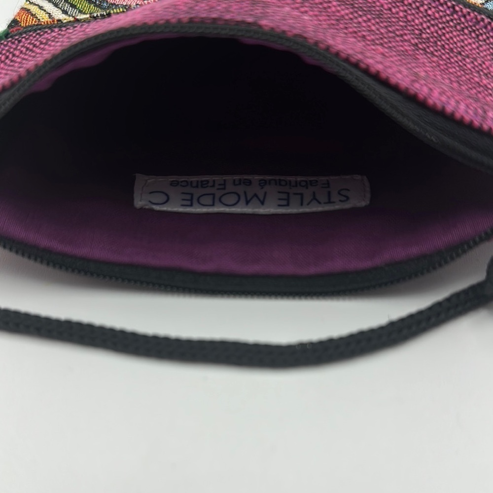 Multicolor Geometric Pattern Crossbody Bag - Picture 4 of 9